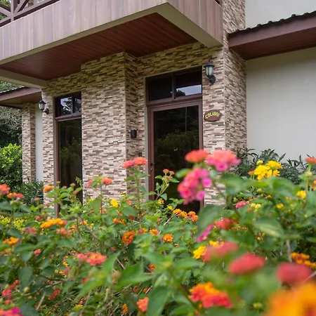 Cabanas Refugio Verde Monteverde Exterior photo